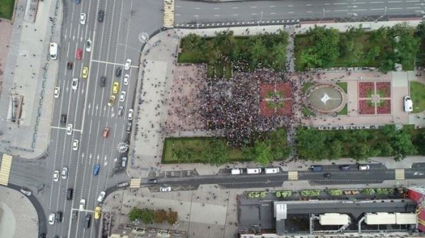 Выборы с душком: либералы не дождались трупов на акции протеста в Москве