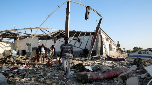 США и ряд стран призвали прекратить боевые действия в Триполи