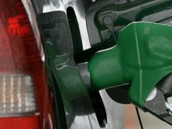В Китае падают цены на бензин и дизельное топливо